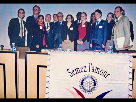 Year One Rotary World Peace Fellows, with representatives from various Rotary Clubs, faculty members of the Institut d’Estudes Politiques de Paris and former United Nations Secretary General Boutrous Boutrous Gali (sixth left).