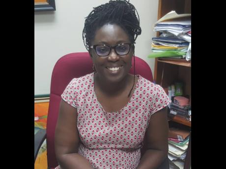 Dr Anna Perkins