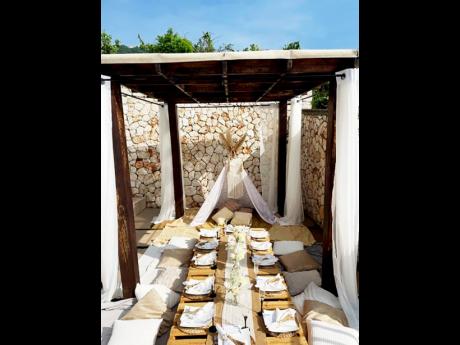 This desert-inspired Boho-themed picnic is accentuated by the addition of a tepee, a signature in Green’s picnic arrangements.