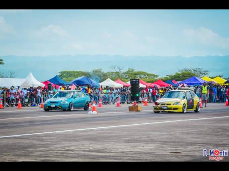 Action from the recent Drag Rivals meet at Vernamfield.