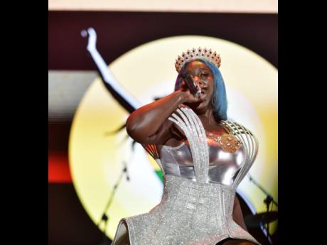 Credit: Kenyon Hemans Spice at Sumfest 2022.