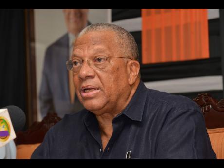 Dr Peter Phillips