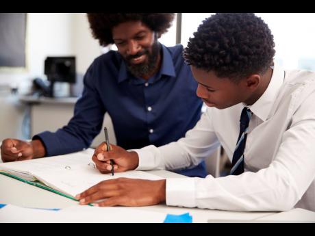Representational image of a teacher and a student. Gordon Robinson writes:  Let’s stop teaching same old same old. Regurgitation of information from books doesn’t create leaders. It creates mimics and followers. 