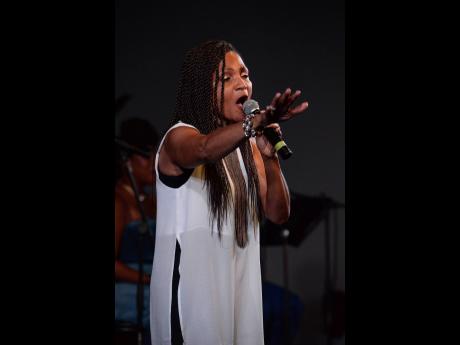 Carlene Davis