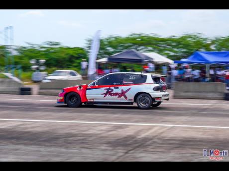 The change of set-up on the ‘Project X’ Civic is reaping success and should only get faster for Drag Rivals 4 in October.