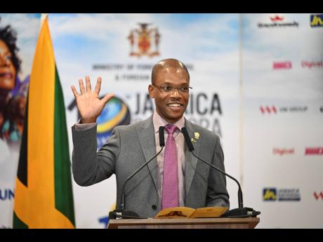 Dr Kevin Brown, president of the University of Technology, giving the overview of the conference during yesterday’s launch. 