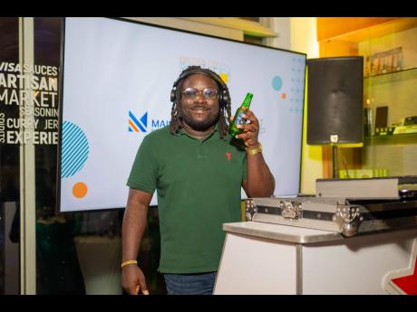 Amidst a night filled with popular hits and lively entertainment, Heineken 0.0 Ambassador DJ Bloodline Franco kept the energy soaring.
