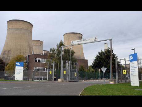 Credit: AP Rui Vieira General view of Ratcliffe-on-Soar power station in Nottingham, England, September 29, 2024. The UK’s last coal-fired power plant, Ratcliffe-on-Soar, will close, marking the end of coal-generated electricity in the nation that sparked the Industrial Revol
