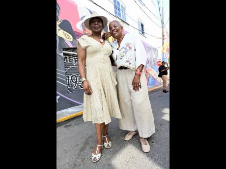 Lifelong Merritone friends Merl ‘Bunny’ Watson (left) and Shirley Temple could not miss this occasion.