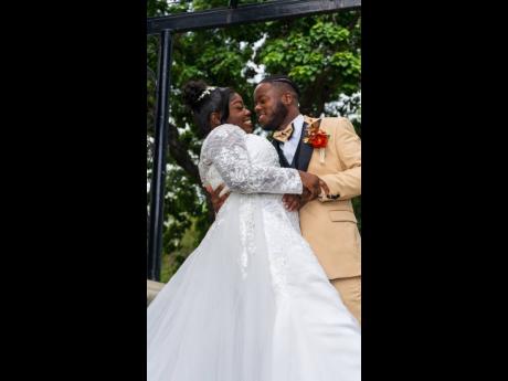 Dipping into the waves of love, this relationship sailed for a decade before Maxley asked Ikarra to be his wife.