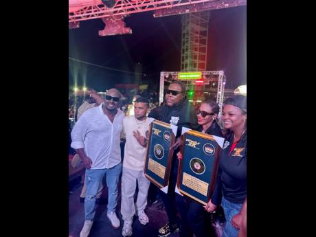 From left: Ibrahim Konteh, director of marketing and promotions, Strictly 2K; Shaun ‘ZJ Chrome’ Chablal; Strictly 2K honourees dancehall superstar Vybz Kartel and veteran dancer Keiva ‘Keiva di Diva’ Hibbert and Gabrielle Curling, director of execu