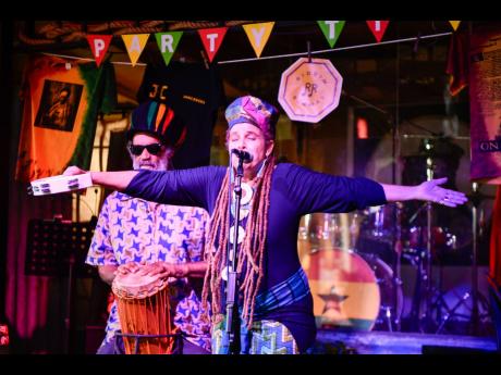 Kadiya McDonald’s parents, reggae artistes Eric ‘Makaya Chakula’ McDonald and Krida ‘Goldilocks’ Scott also hit the stage at the showing.