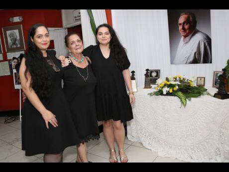 Adelina Pedroza-Zacca (centre) with daughters Anabela (left) and Paloma.