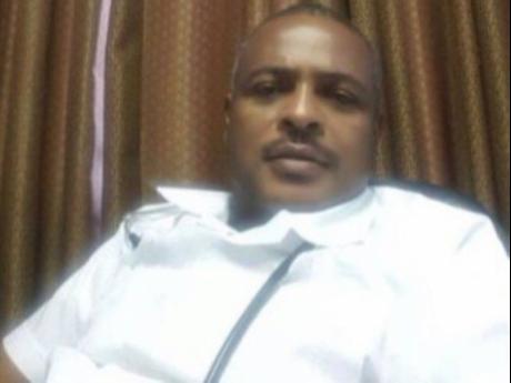 Dr Rohan Williams
