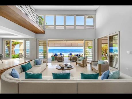 Understated elegance with indoor-outdoor premium living spaces.