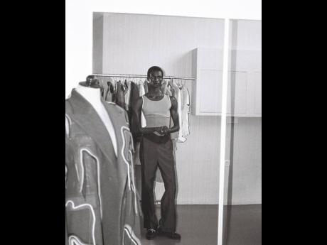 Aronis shared that for the editorial, he aimed to capture subtle contrasts in every shot, like the interplay of a sharp architectural line with a flowing silhouette.