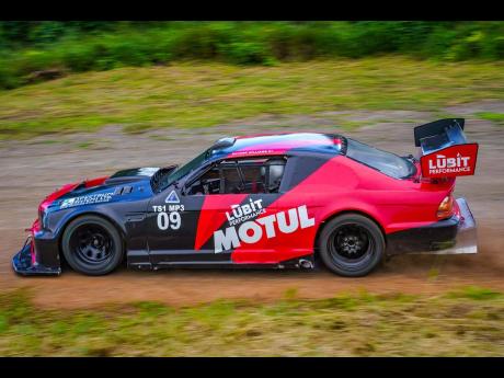 Experienced go-karter and now MP3 champion Zander Williams was at one with his car all season, consistently finding more speed with every race.